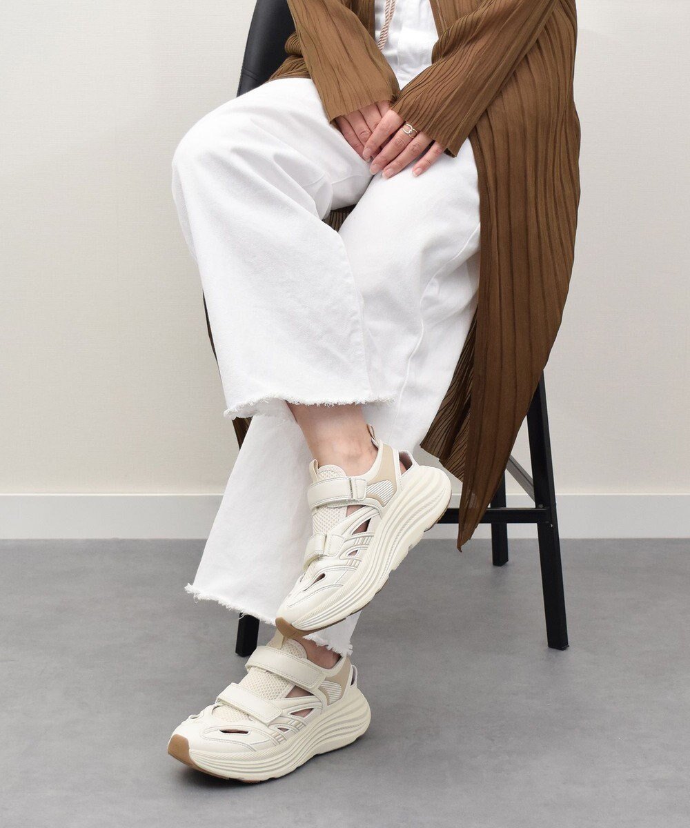 【ブリジット バーキン/Bridget Birkin】の【VINCULUM】ベルクロスニーカーサンダル インテリア・キッズ・メンズ・レディースファッション・服の通販 founy(ファニー) 　ファッション　Fashion　レディースファッション　Ladies' Fashion Online　アウトドア　Outdoor　クッション　Cushion　軽量　Lightweight　サンダル　Sandals　スニーカー　Sneakers　スポーツ　Sports　レース　Race　A/W・秋冬　Aw・Autumn/Winter・Fw・Fall-Winter　S/S・春夏　Ss・Spring/Summer　夏　Summer　旅行　Travel　アイボリー|ID: prp329100004493868 ipo3291000000032598058