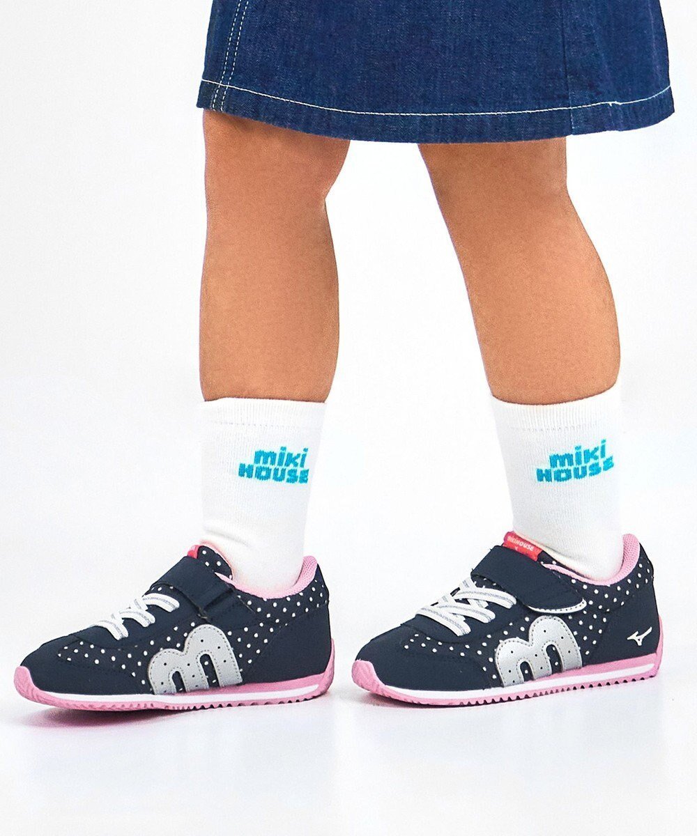 【ミキハウスホットビスケッツ/MIKI HOUSE HOT BISCUITS / KIDS】の【WEB限定】ミズノコラボ キッズシューズ【WebLimited】 インテリア・キッズ・メンズ・レディースファッション・服の通販 founy(ファニー) 　ファッション　Fashion　キッズファッション　KIDS　インソール　Insole　シューズ　Shoes　スニーカー　Sneakers　人気　Popularity　プリント　Print　メッシュ　Mesh　再入荷　Restock/Back In Stock/Re Arrival　おすすめ　Recommend　紺×ピンク|ID: prp329100004494734 ipo3291000000031699590
