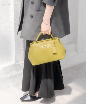 【アトリエヌウ/Atelier nuu】の【定番シリーズ/国内生産】parcel mist ミニダレス バッグ 人気、トレンドファッション・服の通販 founy(ファニー) ファッション Fashion レディースファッション Fashion for Women バッグ Bags イタリア Italy ショルダー Shoulder, Shoulder Strap 財布 Wallet, Purse 定番 Standard, Basic Item 人気 Popular, Best Seller フレーム Frame, Outline ベーシック Basic, Essential ポケット Pocket, Pocket Detail おすすめ Recommended / Our Picks エレガント 上品 Elegant |ID:prp329100004494742
