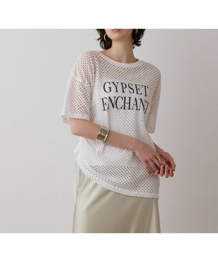 【グレース コンチネンタル/GRACE CONTINENTAL】のクラッシュロゴTシャツ インテリア・キッズ・メンズ・レディースファッション・服の通販 founy(ファニー) https://founy.com/ ファッション Fashion レディースファッション WOMEN トップス・カットソー Tops/Tshirt シャツ/ブラウス Shirts/Blouses ロング / Tシャツ T-Shirts NEW・新作・新着・新入荷 New Arrivals クラッシュ Crash シャーリング Shirring 夏 Summer 春 Spring S/S・春夏 Ss・Spring/Summer |ID: prp329100004495161 ipo3291000000031702887