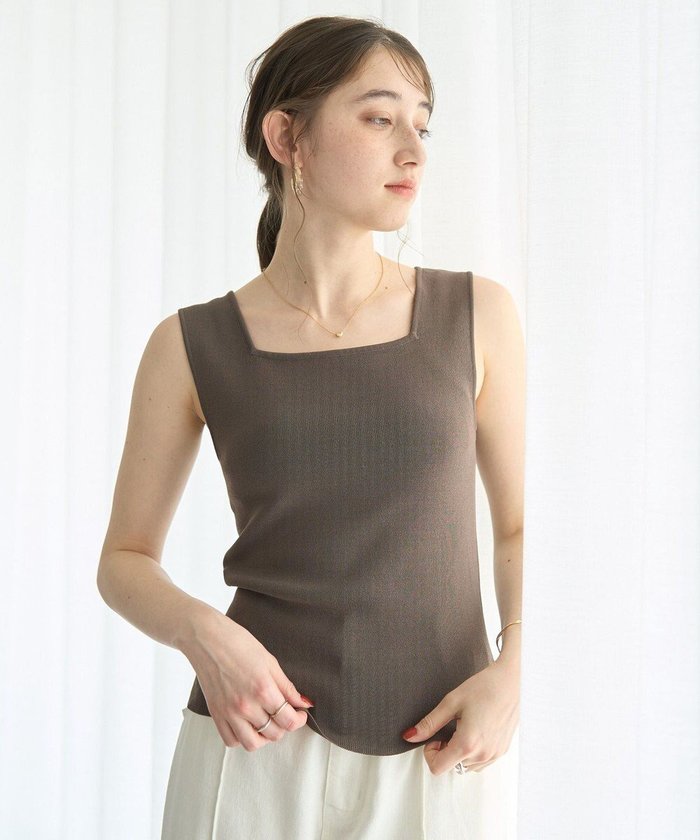 【イェッカ ヴェッカ/YECCA VECCA】の2wayスクエアノースリーブニット インテリア・キッズ・メンズ・レディースファッション・服の通販 founy(ファニー) https://founy.com/ ファッション Fashion レディースファッション WOMEN トップス・カットソー Tops/Tshirt ニット Knit Tops キャミソール / ノースリーブ No Sleeves インナー Inner ジャケット Jacket スクエア Square セーター Sweater デコルテ Decolletage ノースリーブ No Sleeve ポケット Pocket ラウンド Round 夏 Summer 春 Spring S/S・春夏 Ss・Spring/Summer |ID: prp329100004495205 ipo3291000000031703163