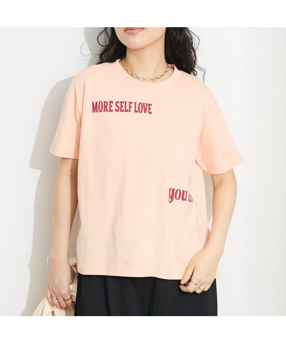 【クラフトスタンダードブティック/CRAFT STANDARD BOUTIQUE】のロゴプリントTEE インテリア・キッズ・メンズ・レディースファッション・服の通販 founy(ファニー) 　ファッション　Fashion　レディースファッション　Ladies' Fashion Online　トップス・カットソー　Tops/Tshirt　シャツ/ブラウス　Shirts/Blouses　ロング / Tシャツ　T-Shirts　カットソー　Cut and Sewn　2025年　2025　2025春夏・S/S　Ss,Spring/Summer,2025　おすすめ　Recommend　インナー　Inner　カットソー　Cut And Sew　スリット　Slit　フロント　Front　プリント　Print　ベーシック　Basic　ポケット　Pocket　モノトーン　Monotone　夏　Summer　春　Spring　S/S・春夏　Ss・Spring/Summer　Pink|ID: prp329100004495223 ipo3291000000032621093