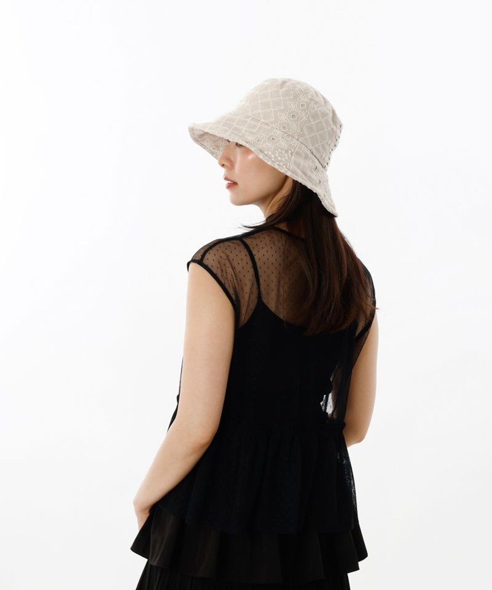 【アウロラ/AURORA】のANNA SUI(アナ スイ)レースクロッシェハット インテリア・キッズ・メンズ・レディースファッション・服の通販 founy(ファニー) 　ファッション　Fashion　レディースファッション　Ladies' Fashion Online　帽子　Hats　レース　Race　帽子　Hat　抗菌　Antibacterial　ベージュ|ID: prp329100004496687 ipo3291000000032098599
