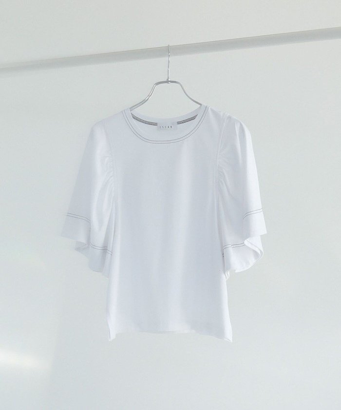 【グリーンパークス/Green Parks】のESCAR バイカラーstフレアスリーブTEE インテリア・キッズ・メンズ・レディースファッション・服の通販 founy(ファニー) https://founy.com/ ファッション Fashion レディースファッション Fashion for Women トップス・カットソー Cut & Sew Tops シャツ・ブラウス・オフィスカジュアル Elegant Blouses & Button-Ups ロングTシャツ・Tシャツ Longline T-Shirts & Tees カットソー・ベーシックTシャツ Cut-and-Sewn Tops / Stretch Tees & Basics カットソー Cut and Sewn Top コンパクト Compact, Small Size スリット Slit, Slit Detail スリーブ Sleeve, Long Sleeve / Short Sleeve フォルム Silhouette, Form フレア Flare, Flared ボトム Bottoms, Lower Wear ポケット Pocket, Pocket Detail 夏 Summer 春 Spring S/S・春夏 SS, Spring/Summer, Warm Season |ID: prp329100004496716 ipo3291000000032098523