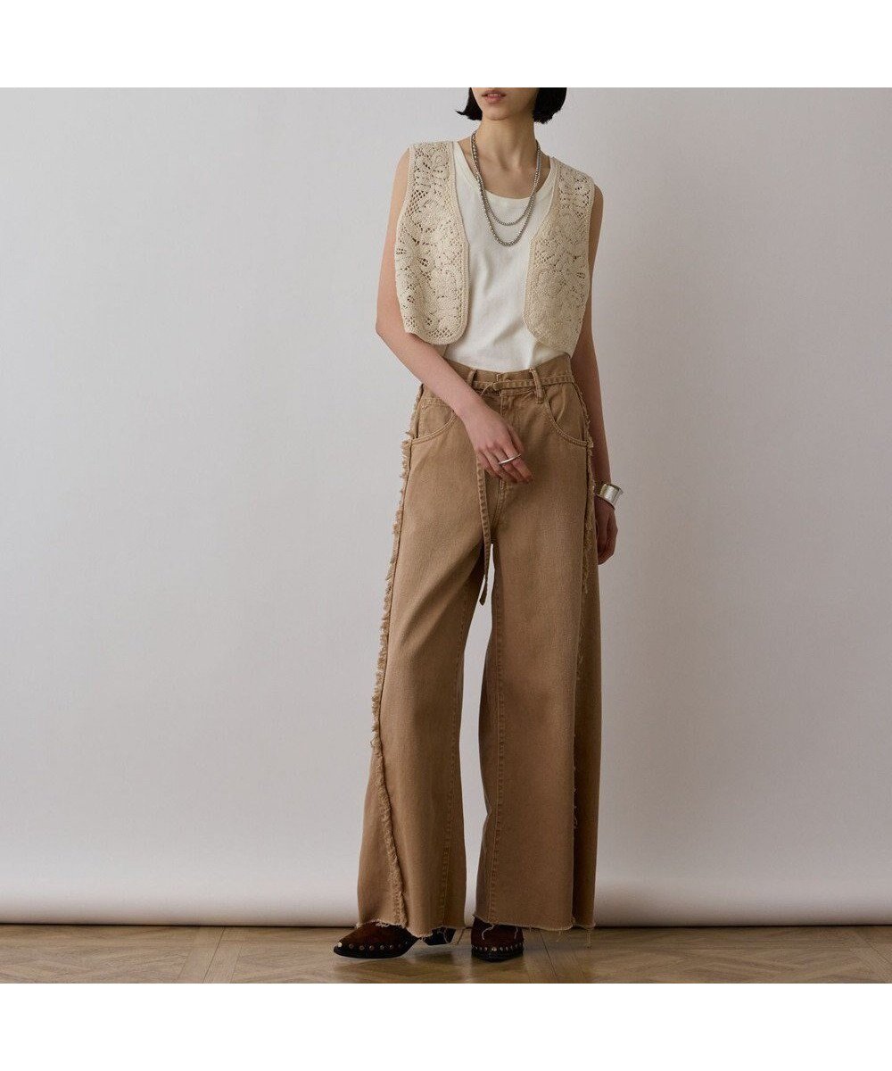 【グレース コンチネンタル/GRACE CONTINENTAL】のメッシュembジレ 人気、トレンドファッション・服の通販 founy(ファニー) 　ファッション　Fashion　レディースファッション　Fashion for Women　アウター　Coat / Outerwear Collection　トップス・カットソー　Cut & Sew Tops　ベスト&ジレ / 重ね着スタイル　Vests & Gilets　クロシェ　Crochet, Knitted Lace　コンパクト　Compact, Small Size　ショート　Short, Short Length　シンプル　Simple, Minimal　タンク　Tank Top, Sleeveless Top　トレンド　Trend, Trending Now　ベスト　Vest, Waistcoat　メッシュ　Mesh, Net Fabric　モチーフ　Motif, Design Theme　ワイド　Wide, Wide Fit　再入荷　Restock / Back in Stock　夏　Summer　春　Spring　S/S・春夏　SS, Spring/Summer, Warm Season　 other-1|ID: prp329100004498622 ipo3291000000032743084