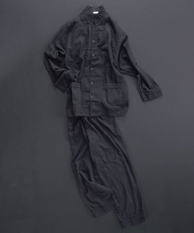 【京和晒綿紗/KYO WAZARASHI MENSYA】の【紗栄子さん愛用パジャマ/UNISEX】京和晒綿紗×御黒染司 京都紋付 ガーゼパジャマ 2重合わせ 【黒】 人気、トレンドファッション・服の通販 founy(ファニー) ファッション Fashion レディースファッション WOMEN 春 Spring 秋 Autumn/Fall 吸水 Water Absorption タンブラー Tumbler ダブル Double ダメージ Damage パジャマ Pajamas ユニセックス Unisex ロング Long |ID:prp329100004499323