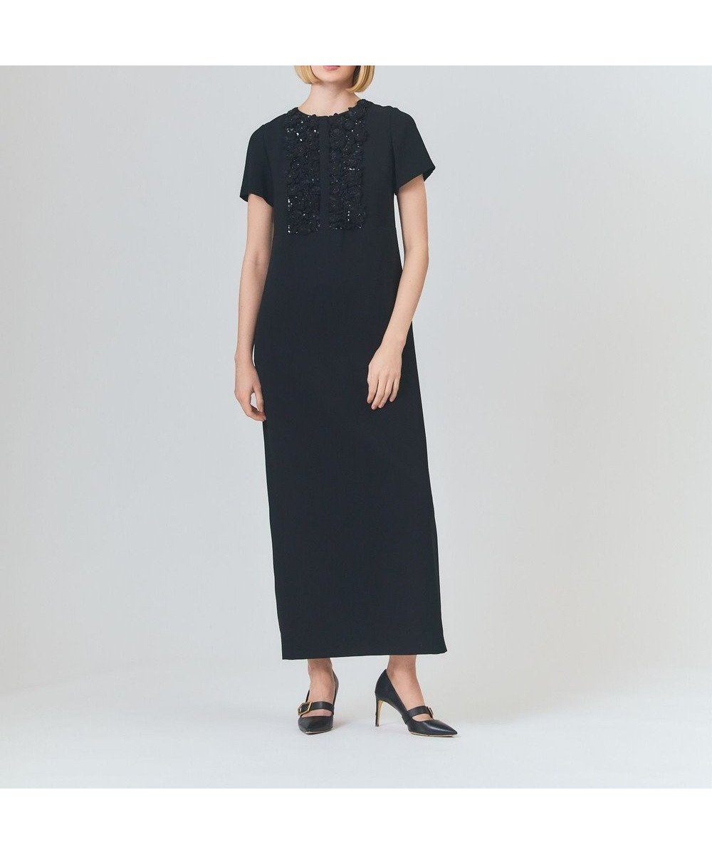 【グレース コンチネンタル/GRACE CONTINENTAL】のコサージュビジュードレス インテリア・キッズ・メンズ・レディースファッション・服の通販 founy(ファニー) 　ファッション　Fashion　レディースファッション　WOMEN　ワンピース　Dress　ドレス　Party Dresses　インド　India　エレガント 上品　Elegant　春　Spring　ジョーゼット　Georgette　ストレート　Straight　スパンコール　Sequins　スリット　Slit　ドレス　Dress　ハンド　Hand　フォーマル　Formal　フラワー　Flower　モチーフ　Motif　ロング　Long　S/S・春夏　Ss・Spring/Summer　再入荷　Restock/Back In Stock/Re Arrival　夏　Summer　ブラック|ID: prp329100004500070 ipo3291000000031830108