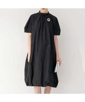 【23区/NIJYUSANKU】の【APPLAUDIR】バブルヘム ドレス 人気、トレンドファッション・服の通販 founy(ファニー) ファッション Fashion レディースファッション WOMEN ワンピース Dress ドレス Party Dresses 2024年 2024 2024春夏・S/S Ss,Spring/Summer,2024 タフタ Taffeta ドレス Dress バルーン Balloon パーティ Party パール Pearl 再入荷 Restock/Back In Stock/Re Arrival 夏 Summer 春 Spring S/S・春夏 Ss・Spring/Summer 結婚式 Wedding Ceremony 軽量 Lightweight |ID:prp329100004502125