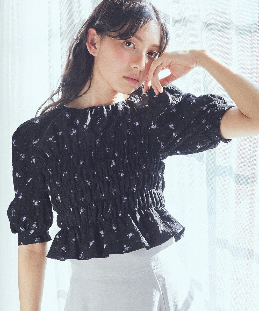 【アースミュージックアンドエコロジー/earth music&ecology】の花柄ポコポコシャーリングトップス インテリア・キッズ・メンズ・レディースファッション・服の通販 founy(ファニー) 　ファッション　Fashion　レディースファッション　WOMEN　トップス・カットソー　Tops/Tshirt　シャツ/ブラウス　Shirts/Blouses　ロング / Tシャツ　T-Shirts　カットソー　Cut and Sewn　花柄・フラワープリント・モチーフ　Flower Patterns　おすすめ　Recommend　カットソー　Cut And Sew　ギャザー　Gather　シャーリング　Shirring　トレンド　Trend　フェミニン　Feminine　プリント　Print　ボトム　Bottom　ポケット　Pocket　夏　Summer　春　Spring　S/S・春夏　Ss・Spring/Summer　Black|ID: prp329100004503832 ipo3291000000031828660