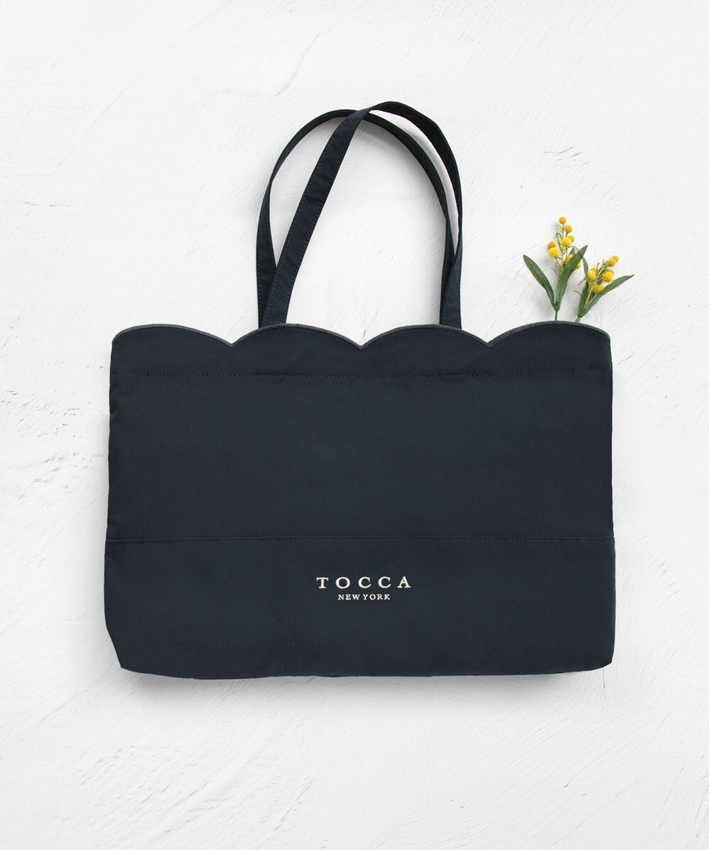 【トッカ/TOCCA】の【A4サイズ対応】DEAR EMILY SUBBAG サブバッグ インテリア・キッズ・メンズ・レディースファッション・服の通販 founy(ファニー) 　ファッション　Fashion　レディースファッション　Fashion for Women　バッグ　Bags　スカラップ　Scallop, Scalloped Edge　財布　Wallet, Purse　フェミニン　Feminine, Girly　ブロック　Block, Solid Block Pattern　ポケット　Pocket, Pocket Detail　モダン　Modern, Contemporary　リュクス　Luxury, Elegant, High-End, Chic　A/W・秋冬　Autumn/Winter　冬　Winter / This Winter　おすすめ　Recommended / Our Picks　エレガント 上品　Elegant　セレモニー　Ceremony　ビジネス 仕事 通勤　Business / Work / Commuting　ネイビー系|ID: prp329100004503896 ipo3291000000031785433