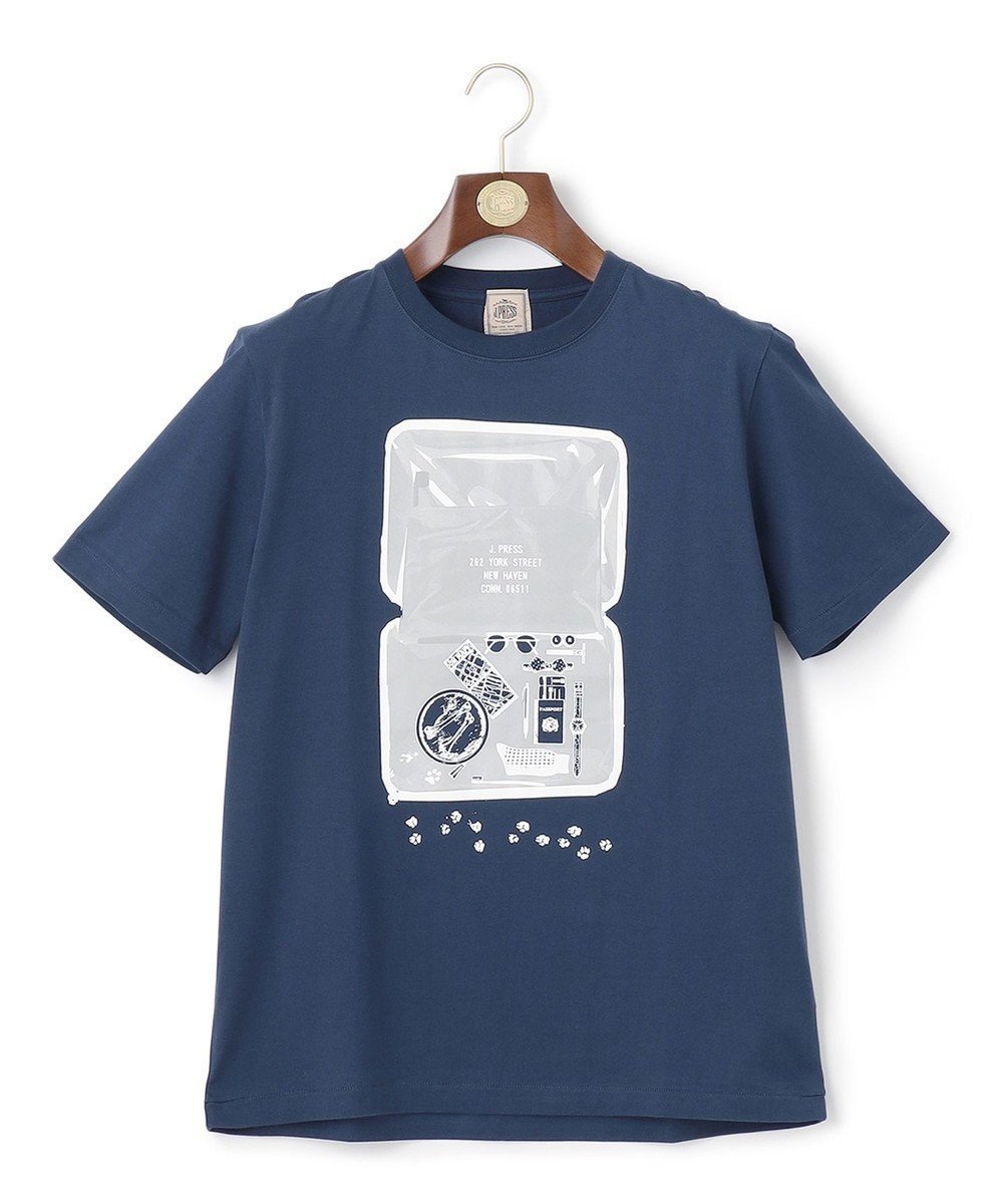 【ジェイ プレス/J.PRESS / MEN】の【WEB限定】グラフィック Tシャツ インテリア・キッズ・メンズ・レディースファッション・服の通販 founy(ファニー) 　ファッション　Fashion　メンズファッション　Men's Style Online　トップス・カットソー　Tops/Tshirt/Men　シャツ　Shirts　カットソー　Cut And Sew　グラフィック　Graphic　ジャケット　Jacket　スーツケース キャリーケース　Suitcase　フィット　Fit　メンズ　Mens　モチーフ　Motif　レギュラー　Regular　夏　Summer　旅行　Travel　春　Spring　S/S・春夏　Ss・Spring/Summer　ダルブルー系|ID: prp329100004504641 ipo3291000000032685674