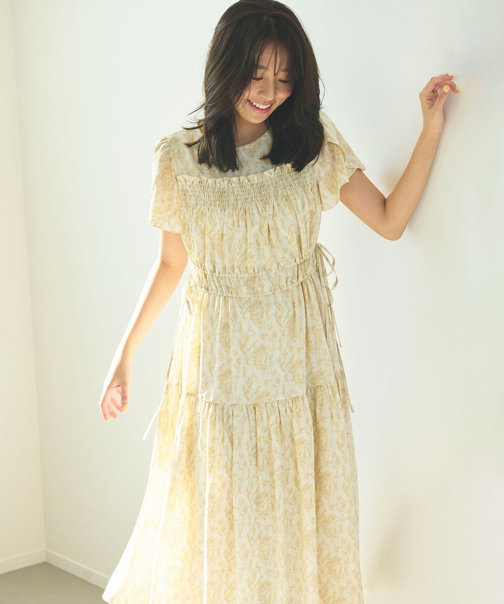 【フェルゥ/Feroux】の【洗える】フラワープリントドロスト ワンピース 人気、トレンドファッション・服の通販 founy(ファニー) 　ファッション　Fashion　レディースファッション　Fashion for Women　ワンピース　Dresses　シャドー　Shadow, Subtle Pattern　シャーリング　Shirring, Ruched　スリーブ　Sleeve, Long Sleeve / Short Sleeve　フィット　Fit, Slim Fit　フラワー　Flower, Floral　プリント　Print, Printed Pattern　ロング　Long, Long-Length　エレガント 上品　Elegant　夏　Summer　春　Spring　S/S・春夏　SS, Spring/Summer, Warm Season　洗える　Machine Washable　 other-1|ID: prp329100004504787 ipo3291000000034757550