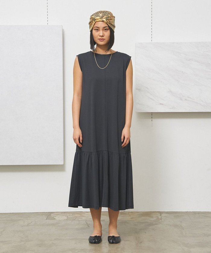 【ジェイプレスヨークストリート/J.PRESS YORK STREET】の【WOMEN】フレアギャザー ワンピース インテリア・キッズ・メンズ・レディースファッション・服の通販 founy(ファニー) https://founy.com/ ファッション Fashion レディースファッション Ladies' Fashion Online ワンピース Dress アクセサリー Accessories 春 Spring カットソー Cut And Sew ギャザー Gather サンダル Sandals シンプル Simple スニーカー Sneakers スリット Slit ドレープ Drape ネックレス Necklace バングル Bangle フレア Flare 楽ちん Easy S/S・春夏 Ss・Spring/Summer おすすめ Recommend 夏 Summer |ID: prp329100004506715 ipo3291000000032081158