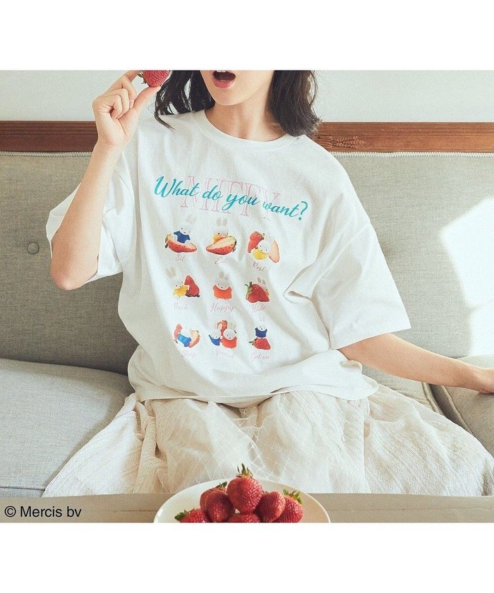 【アースミュージックアンドエコロジー/earth music&ecology】のmiffy/earth strawberry Tee インテリア・キッズ・メンズ・レディースファッション・服の通販 founy(ファニー) https://founy.com/ ファッション Fashion レディースファッション WOMEN トップス・カットソー Tops/Tshirt シャツ/ブラウス Shirts/Blouses ロング / Tシャツ T-Shirts カットソー Cut and Sewn おすすめ Recommend カットソー Cut And Sew プリント Print 夏 Summer 春 Spring S/S・春夏 Ss・Spring/Summer |ID: prp329100004506731 ipo3291000000031812082
