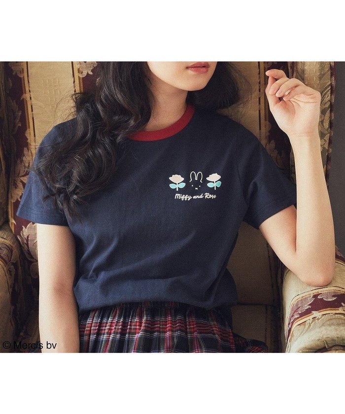 【アースミュージックアンドエコロジー/earth music&ecology】のmiffy/earth Rose ringer Tee インテリア・キッズ・メンズ・レディースファッション・服の通販 founy(ファニー) https://founy.com/ ファッション Fashion レディースファッション WOMEN トップス・カットソー Tops/Tshirt シャツ/ブラウス Shirts/Blouses ロング / Tシャツ T-Shirts カットソー Cut and Sewn おすすめ Recommend カットソー Cut And Sew コンパクト Compact バランス Balance プリント Print ローズ Rose 夏 Summer 春 Spring S/S・春夏 Ss・Spring/Summer |ID: prp329100004506733 ipo3291000000031812101