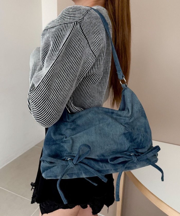 【ウィゴー/WEGO】のギャザーリボンハーフムーンバッグ インテリア・キッズ・メンズ・レディースファッション・服の通販 founy(ファニー) https://founy.com/ ファッション Fashion レディースファッション WOMEN バッグ Bag キーホルダー Key Ring ギャザー Gather コンパクト Compact シンプル Simple スマホ Smartphone トレンド Trend ハンドバッグ Handbag ハーフ Half ポケット Pocket リボン Ribbon 再入荷 Restock/Back In Stock/Re Arrival |ID: prp329100004509385 ipo3291000000032096044