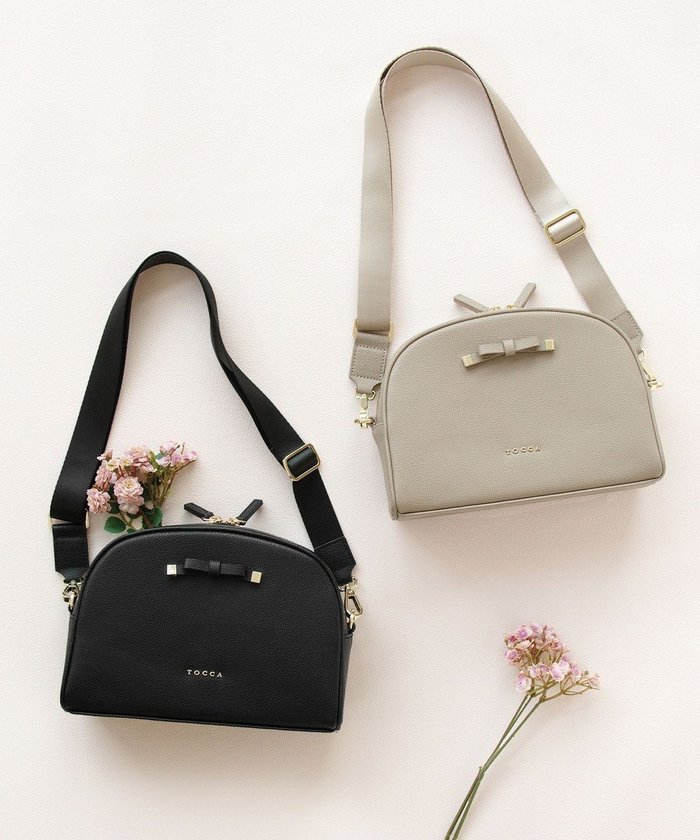 【トッカ/TOCCA】のLUNAE LEATHER MINIBAG ショルダーバッグ インテリア・キッズ・メンズ・レディースファッション・服の通販 founy(ファニー) https://founy.com/ ファッション Fashion レディースファッション Ladies' Fashion Online バッグ Bag コンパクト Compact ショルダー Shoulder ジップ Zip 財布 Wallet ハーフ Half フェミニン Feminine フォルム Form フロント Front ポケット Pocket モチーフ Motif リボン Ribbon S/S・春夏 Ss・Spring/Summer おすすめ Recommend 夏 Summer エレガント 上品 Elegant 2025年 2025 2025春夏・S/S Ss,Spring/Summer,2025 |ID: prp329100004511108 ipo3291000000032676225