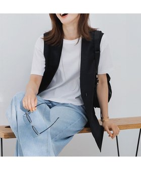 【23区/NIJYUSANKU】の【速乾性/汗じみ防止】半袖 クロップド IT Tシャツ 人気、トレンドファッション・服の通販 founy(ファニー) ファッション Fashion レディースファッション Ladies' Fashion Online トップス・カットソー Tops/Tshirt シャツ/ブラウス Shirts/Blouses ロング / Tシャツ T-Shirts カットソー Cut and Sewn 春 Spring カットソー Cut And Sew クロップド Cropped ストレッチ Stretch スリーブ Sleeve トレンド Trend ドロップ Drop 人気 Popularity バランス Balance フィット Fit フレンチ French ベーシック Basic ボトム Bottom 半袖 Short Sleeve S/S・春夏 Ss・Spring/Summer 夏 Summer 2025年 2025 2025春夏・S/S Ss,Spring/Summer,2025 |ID:prp329100004511472