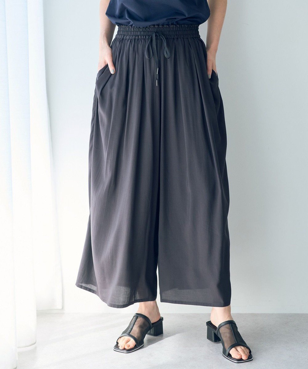 【イェッカ ヴェッカ/YECCA VECCA】のシルキータックワイドパンツ 人気、トレンドファッション・服の通販 founy(ファニー) 　ファッション　Fashion　レディースファッション　Fashion for Women　パンツ　Pants & Trousers　ギャザー　Gathered, Ruffled　シャーリング　Shirring, Ruched　フィット　Fit, Slim Fit　ポケット　Pocket, Pocket Detail　ワイド　Wide, Wide Fit　夏　Summer　春　Spring　S/S・春夏　SS, Spring/Summer, Warm Season　 other-1|ID: prp329100004514180 ipo3291000000033604477