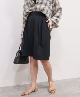 【アメリカンホリック/AMERICAN HOLIC】 タックハーフパンツ人気、トレンドファッション・服の通販 founy(ファニー) ファッション Fashion レディースファッション WOMEN パンツ Pants ハーフ / ショートパンツ Short Pants NEW・新作・新着・新入荷 New Arrivals シンプル Simple センター Center ハーフ Half フロント Front エレガント 上品 Elegant 夏 Summer 春 Spring S/S・春夏 Ss・Spring/Summer |ID:prp329100004514279