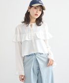 【アースミュージックアンドエコロジー/earth music&ecology】のフリル切替えショートブラウス Off White|ID: prp329100004514453 ipo3291000000031895001