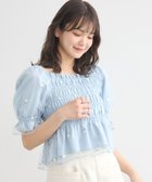 【アースミュージックアンドエコロジー/earth music&ecology】のフラワー刺繍シャーリングプルオーバー Sax|ID: prp329100004514458 ipo3291000000031895029