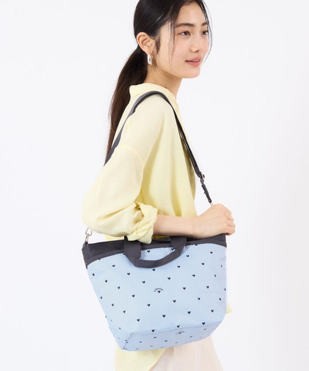 【レスポートサック/LeSportsac】のBUCKET TOTE/フレッシュブラックハーツ インテリア・キッズ・メンズ・レディースファッション・服の通販 founy(ファニー) 　ファッション　Fashion　レディースファッション　Fashion for Women　バッグ　Bags　ストライプ　Stripe, Striped Pattern　プリント　Print, Printed Pattern　ポケット　Pocket, Pocket Detail　財布　Wallet, Purse　フレッシュブラックハーツ|ID: prp329100004514520 ipo3291000000032591176