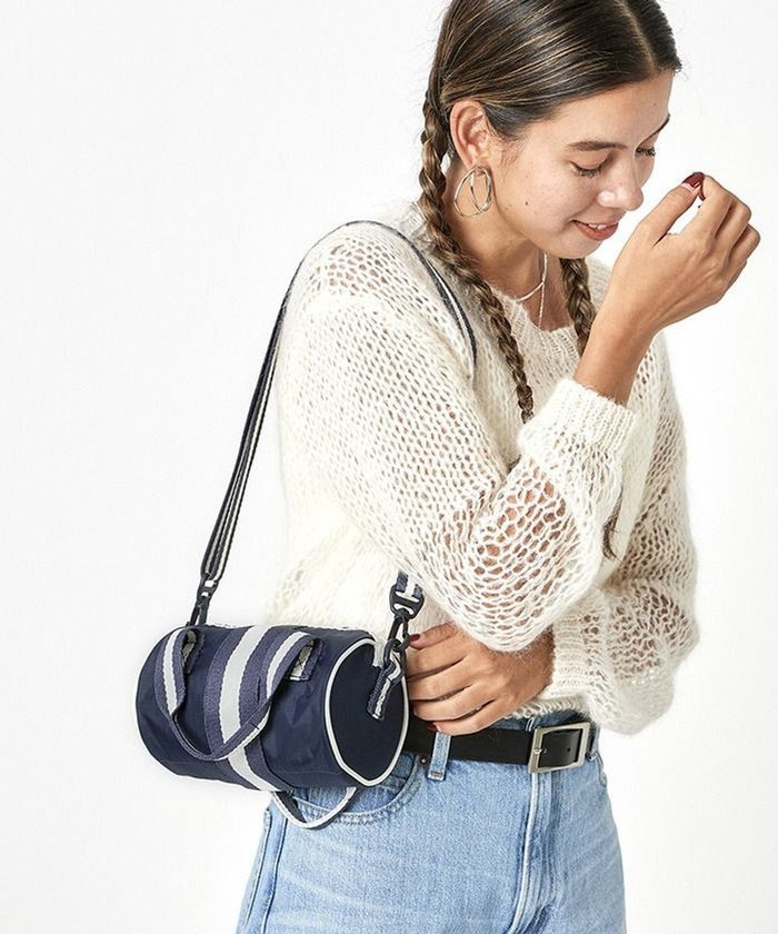 【レスポートサック/LeSportsac】のMINI ROLL BAG/スペクテイターディープブルー インテリア・キッズ・メンズ・レディースファッション・服の通販 founy(ファニー) https://founy.com/ ファッション Fashion レディースファッション WOMEN 軽量 Lightweight シンプル Simple スポーティ Sporty スマート Smart 財布 Wallet フォルム Form プリント Print ポシェット Pochette ポーチ Pouch 無地 Plain Color おすすめ Recommend ギフト プレゼント Gift Present ビジネス 仕事 通勤 Business |ID: prp329100004514759 ipo3291000000031897584