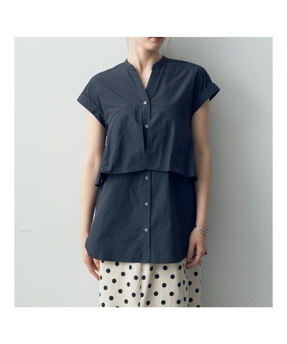 【イェッカ ヴェッカ/YECCA VECCA】のフリル切替スキッパーシャツ インテリア・キッズ・メンズ・レディースファッション・服の通販 founy(ファニー) 　ファッション　Fashion　レディースファッション　WOMEN　トップス・カットソー　Tops/Tshirt　シャツ/ブラウス　Shirts/Blouses　ショルダー　Shoulder　スキッパー　Skipper　スリット　Slit　ドロップ　Drop　フリル　Frills　フレンチ　French　ボトム　Bottom　ポケット　Pocket　切替　Switching　夏　Summer　春　Spring　S/S・春夏　Ss・Spring/Summer　Navy|ID: prp329100004514933 ipo3291000000031899715