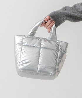 【23区/NIJYUSANKU】 パデッド ミニ ショルダーバッグ人気、トレンドファッション・服の通販 founy(ファニー) ファッション Fashion レディースファッション WOMEN バッグ Bag 2024年 2024 2024-2025秋冬・A/W Aw/Autumn/Winter/Fw/Fall/2024-2025 冬 Winter コンパクト Compact ショルダー Shoulder シルバー Silver チェーン Chain トレンド Trend ポケット Pocket A/W・秋冬 Aw・Autumn/Winter・Fw・Fall-Winter |ID:prp329100004515219