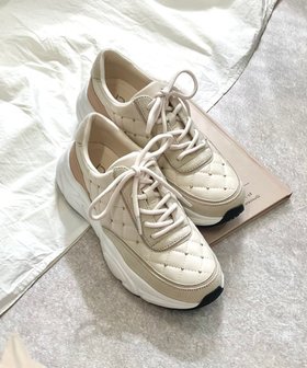 【ブリジット バーキン/Bridget Birkin】の【Bridget Birkin】キルティングスタッズスニーカー 人気、トレンドファッション・服の通販 founy(ファニー) ファッション Fashion レディースファッション WOMEN キルティング Quilting スタッズ Studs スニーカー Sneakers |ID:prp329100004515235
