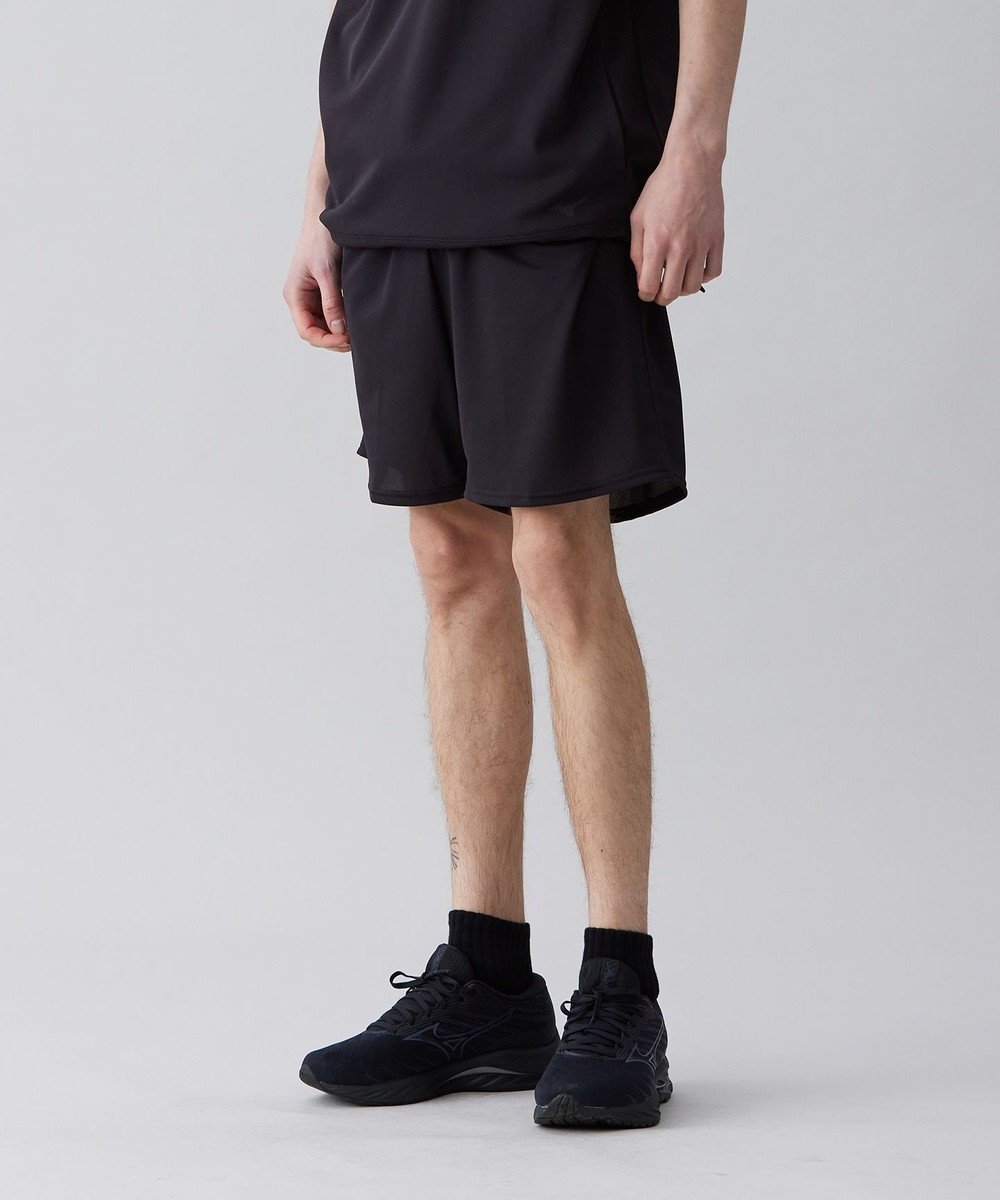 【アンフィーロ 自由区/UNFILO】の【ミズノ×UNFILOコラボ】ソーラーカット ショートパンツ 人気、トレンドファッション・服の通販 founy(ファニー) 　ファッション　Fashion　レディースファッション　WOMEN　パンツ　Pants　ハーフ / ショートパンツ　Short Pants　クール　Cool　コラボ　Collaboration　ショート　Short　スピンドル　Spindle　スポーツ　Sports　再入荷　Restock/Back In Stock/Re Arrival　吸水　Water Absorption　夏　Summer　春　Spring　S/S・春夏　Ss・Spring/Summer　 other-1|ID: prp329100004515301 ipo3291000000031904053