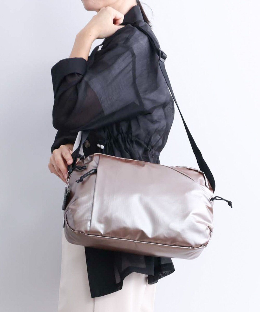 【エースバッグズアンドラゲッジ/ACE BAGS & LUGGAGE】のKanana project collection DYL ラポシュ ショルダーバッグ 68543 カナナプロジェクト インテリア・キッズ・メンズ・レディースファッション・服の通販 founy(ファニー) 　ファッション　Fashion　レディースファッション　WOMEN　傘　Umbrella　軽量　Lightweight　ショルダー　Shoulder　シンプル　Simple　セットアップ　Set Up　パール　Pearl　フロント　Front　ポケット　Pocket　メッシュ　Mesh　リュック　Ruck Sack　再入荷　Restock/Back In Stock/Re Arrival　NEW・新作・新着・新入荷　New Arrivals　旅行　Travel　スーツケース キャリーケース　Suitcase　メタリックトープ|ID: prp329100004515445 ipo3291000000031905021