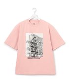 【ジェイプレスヨークストリート/J.PRESS YORK STREET】の【UNISEX】フォトプリントTシャツ ”New Yourk street” ピンク系|ID: prp329100004515615 ipo3291000000031907183