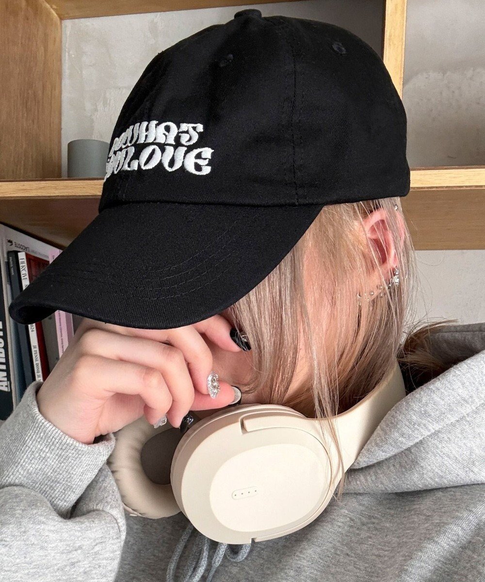 【ウィゴー/WEGO】の【ユニセックス着用ITEM】ウネリロゴツイルキャップ インテリア・キッズ・メンズ・レディースファッション・服の通販 founy(ファニー) 　ファッション　Fashion　レディースファッション　Ladies' Fashion Online　帽子　Hats　キャップ　Cap　シンプル　Simple　スマホ　Smartphone　帽子　Hat　ワンポイント　One Point　おすすめ　Recommend　ブラック|ID: prp329100004517621 ipo3291000000032589889