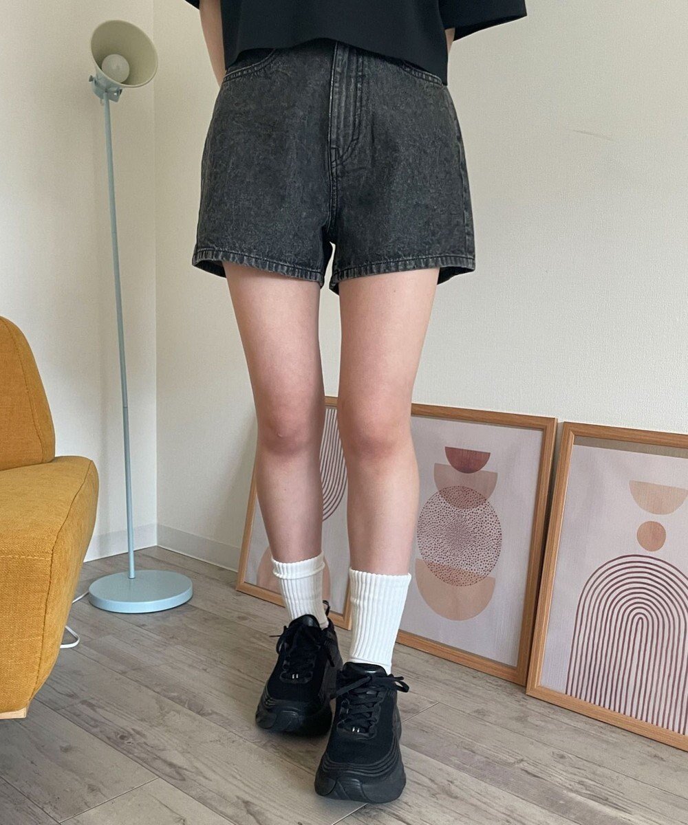 【ウィゴー/WEGO】のデニムショートパンツ インテリア・キッズ・メンズ・レディースファッション・服の通販 founy(ファニー) 　ファッション　Fashion　レディースファッション　WOMEN　パンツ　Pants　デニムパンツ　Denim Pants　ハーフ / ショートパンツ　Short Pants　サンダル　Sandals　ショート　Short　ストレート　Straight　スニーカー　Sneakers　スマホ　Smartphone　デニム　Denim　トレンド　Trend　ビッグ　Big　ボトム　Bottom　ロング　Long　冬　Winter　台形　Trapezoid　夏　Summer　春　Spring　S/S・春夏　Ss・Spring/Summer　秋　Autumn/Fall　ブラックその他|ID: prp329100004517624 ipo3291000000031930971