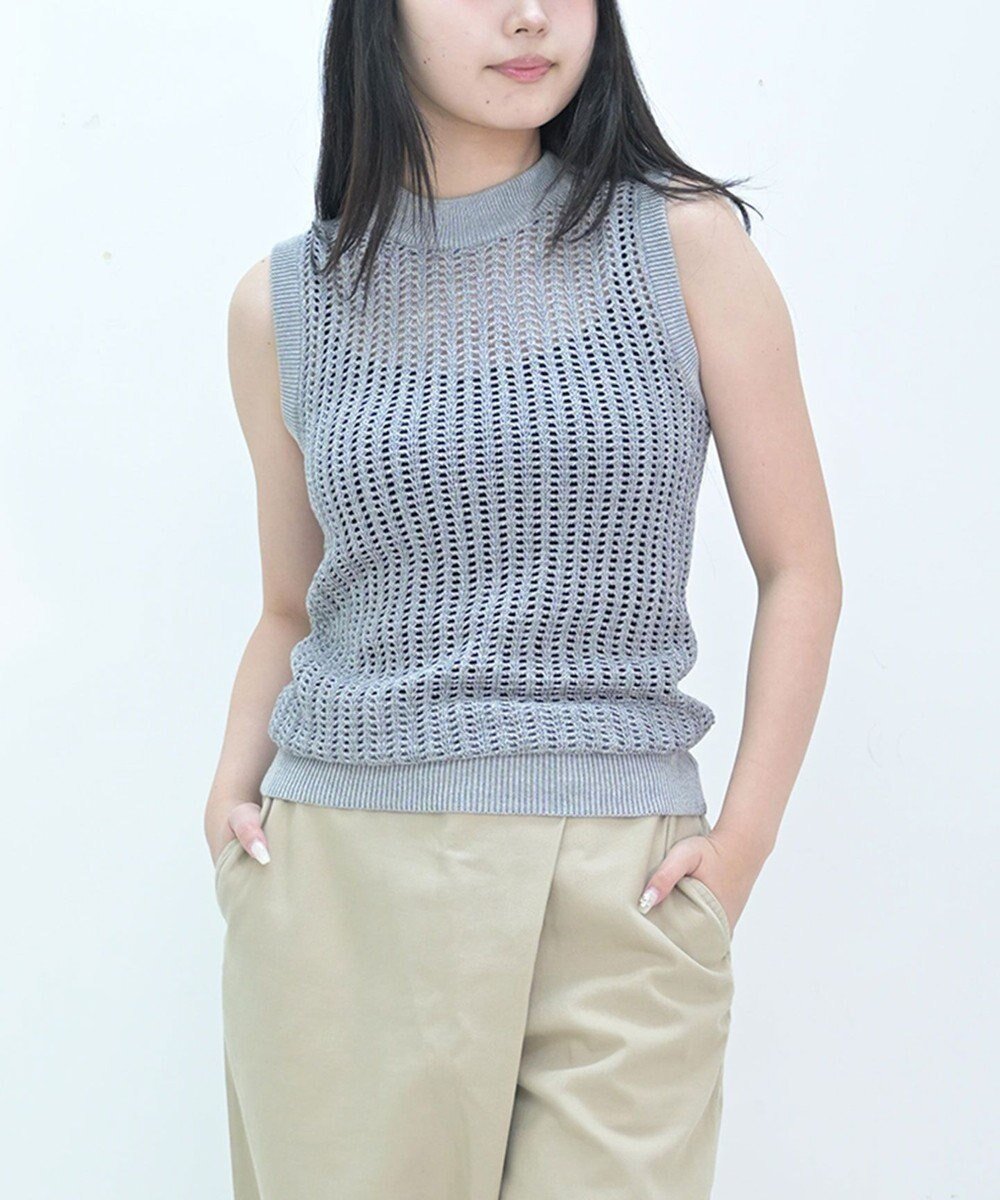 【トック/TOQUE】の25SS新作〈大草直子さんアドバイザー〉【洗える/天然素材】ウォッシャブルシルク×コットン粗メッシュニットノースリーブ インテリア・キッズ・メンズ・レディースファッション・服の通販 founy(ファニー) 　ファッション　Fashion　レディースファッション　Ladies' Fashion Online　トップス・カットソー　Tops/Tshirt　ニット　Knit Tops　キャミソール / ノースリーブ　No Sleeves　春　Spring　洗える　Washable　キャミソール　Camisole　シルク　Silk　セーター　Sweater　タンク　Tank　定番　Standard　バランス　Balance　メッシュ　Mesh　S/S・春夏　Ss・Spring/Summer　おすすめ　Recommend　夏　Summer　エレガント 上品　Elegant　ビジネス 仕事 通勤　Business　2025年　2025　2025春夏・S/S　Ss,Spring/Summer,2025　グレー|ID: prp329100004517639 ipo3291000000032590006