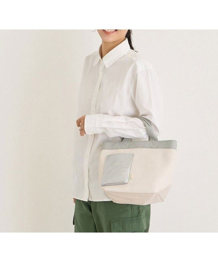 【ルートート/ROOTOTE】の1109【スマホ用ポケット付き】EU.デリ.クロレ-B インテリア・キッズ・メンズ・レディースファッション・服の通販 founy(ファニー) https://founy.com/ ファッション Fashion レディースファッション WOMEN バッグ Bag カメラ Camera ドット Dot ボックス Box ポケット Pocket ポーチ Pouch エレガント 上品 Elegant NEW・新作・新着・新入荷 New Arrivals |ID: prp329100004519754 ipo3291000000031951434