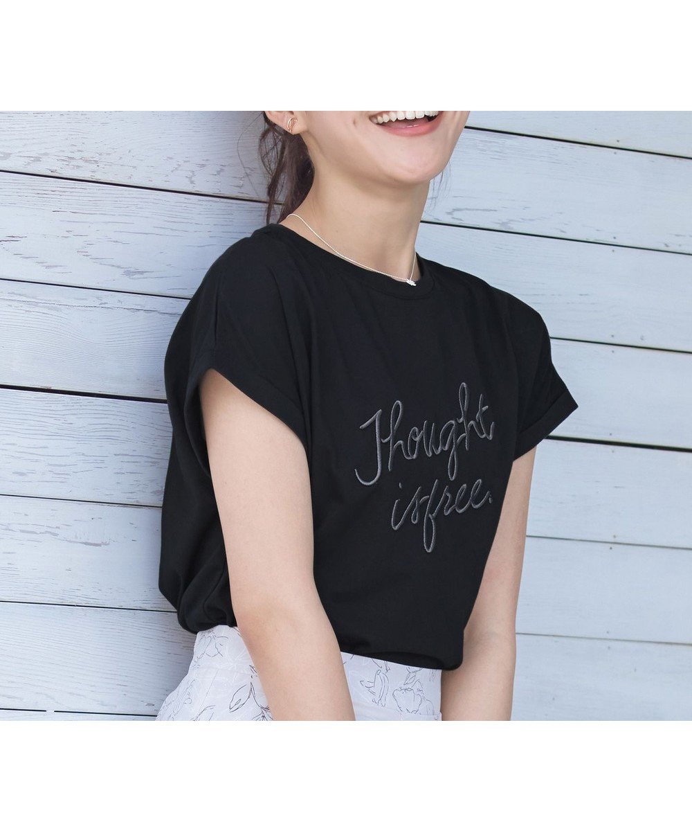 【ティアクラッセ/Tiaclasse】の【洗える】立体刺繍ロゴTシャツカットソー インテリア・キッズ・メンズ・レディースファッション・服の通販 founy(ファニー) 　ファッション　Fashion　レディースファッション　WOMEN　トップス・カットソー　Tops/Tshirt　シャツ/ブラウス　Shirts/Blouses　ロング / Tシャツ　T-Shirts　カットソー　Cut and Sewn　アクセサリー　Accessories　春　Spring　洗える　Washable　秋　Autumn/Fall　カットソー　Cut And Sew　カーディガン　Cardigan　シンプル　Simple　スリット　Slit　チュニック　Tunic　トレンド　Trend　ポケット　Pocket　ラウンド　Round　S/S・春夏　Ss・Spring/Summer　再入荷　Restock/Back In Stock/Re Arrival　夏　Summer　エレガント 上品　Elegant　NEW・新作・新着・新入荷　New Arrivals　ブラック|ID: prp329100004519757 ipo3291000000031951522