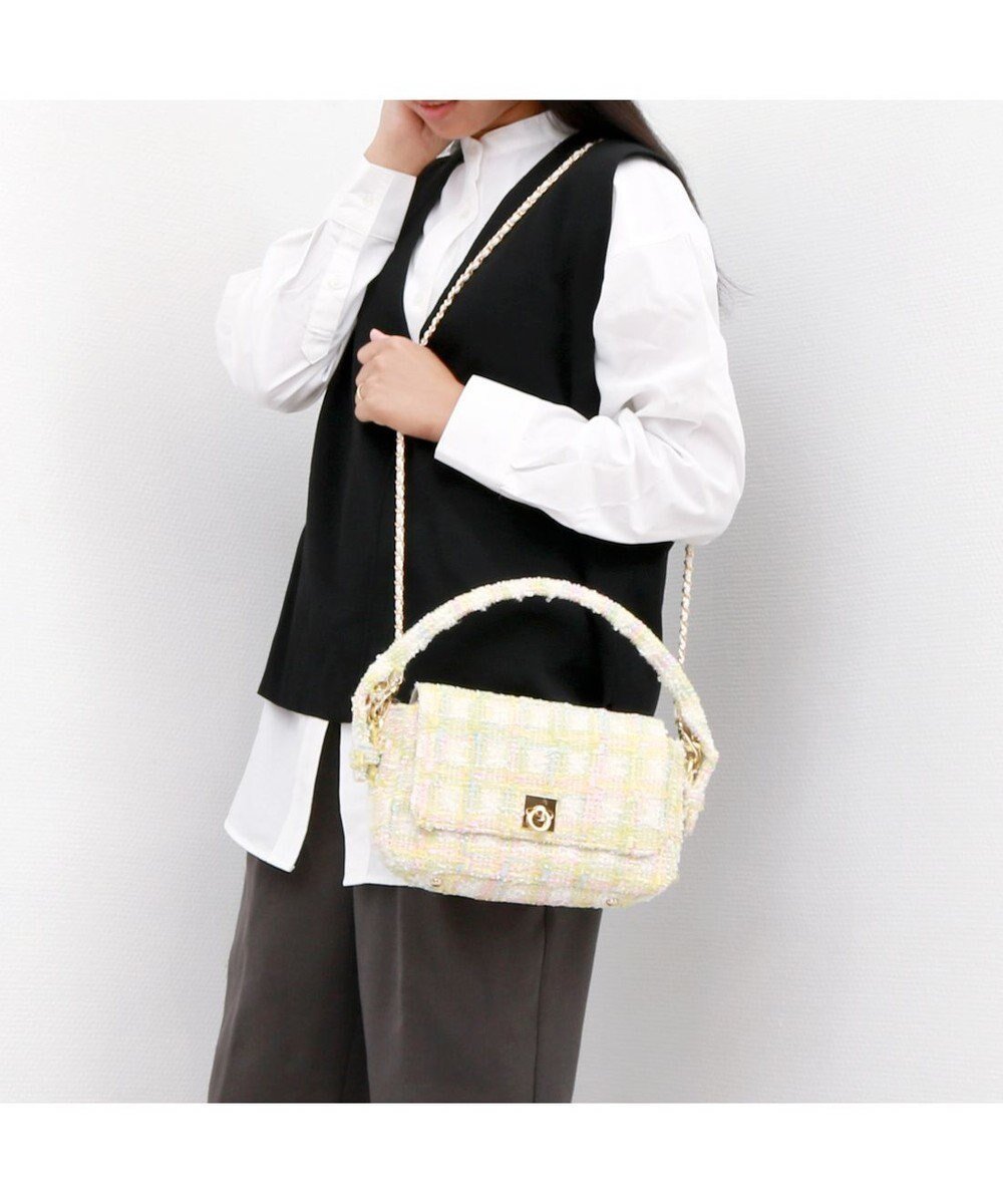 【アンビリオン/UNBILLION】のカシュカシュ cachecache / ツイード2wayハンドルフラップショルダー インテリア・キッズ・メンズ・レディースファッション・服の通販 founy(ファニー) 　ファッション　Fashion　レディースファッション　WOMEN　財布　Wallets　秋　Autumn/Fall　カラフル　Colorful　クラシック　Classic　3月号　March Issue　ショルダー　Shoulder　財布　Wallet　雑誌　Magazine　チェーン　Chain　ツイード　Tweed　ハンド　Hand　ハンドバッグ　Handbag　ミックス　Mix　モチーフ　Motif　冬　Winter　再入荷　Restock/Back In Stock/Re Arrival　アイボリー|ID: prp329100004519763 ipo3291000000031951566