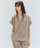【ベイジ,/BEIGE,】の【洗える/接触冷感/速乾/UVケア対応】BATEAU / Vネックバックギャザーハーフスリーブブラウス Taupe|ID: prp329100004519776 ipo3291000000031951790