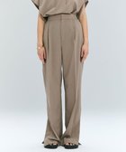 【ベイジ,/BEIGE,】の【洗える/接触冷感/速乾/UVケア対応】BATEAU / イージーウエストサイドスリットタックパンツ Taupe|ID: prp329100004519782 ipo3291000000031951822