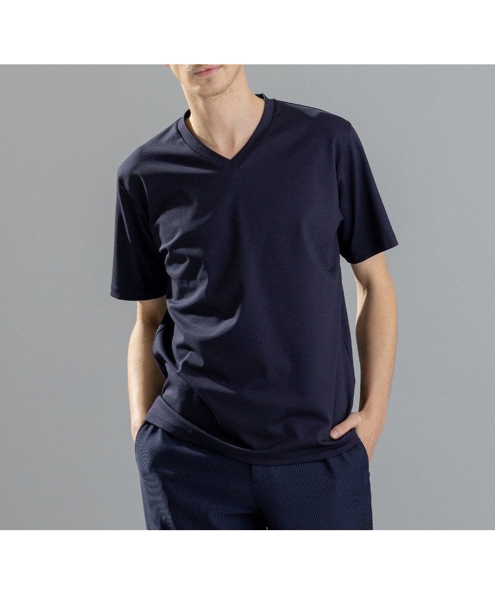 【ジョゼフ オム/JOSEPH HOMME / MEN】のコンパクトストレッチジャージー VネックTシャツ インテリア・キッズ・メンズ・レディースファッション・服の通販 founy(ファニー) 　ファッション　Fashion　メンズファッション　MEN　トップス・カットソー　Tops/Tshirt/Men　シャツ　Shirts　カットソー　Cut And Sew　シンプル　Simple　ジャージー　Jersey　ストレッチ　Stretch　トレンド　Trend　ベーシック　Basic　レギュラー　Regular　エレガント 上品　Elegant　半袖　Short Sleeve　夏　Summer　春　Spring　S/S・春夏　Ss・Spring/Summer　ネイビー系|ID: prp329100004520409 ipo3291000000031962199