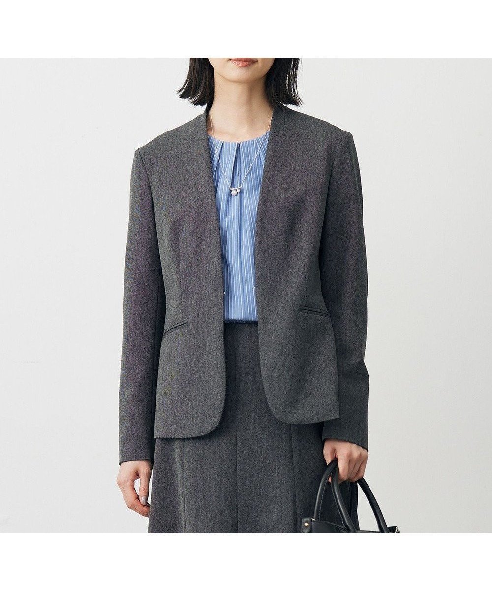 【ジェイ プレス/J.PRESS】のT/Rアルガンシルク ノーカラー ジャケット インテリア・キッズ・メンズ・レディースファッション・服の通販 founy(ファニー) 　ファッション　Fashion　レディースファッション　Fashion for Women　アウター　Coat / Outerwear Collection　レディースジャケット・軽アウター　Jackets　ノーカラージャケット / シンプル上品コーデ　Collarless Jackets　シルク　Silk, 100% Silk　ジャケット　Jacket, Outerwear　ストレッチ　Stretch, Stretchy Fabric　セットアップ　Set-Up, Coordinated Outfit　長袖　Long Sleeve, Full Sleeve　A/W・秋冬　Autumn/Winter　おすすめ　Recommended / Our Picks　エレガント 上品　Elegant　ライトグレー系|ID: prp329100004520442 ipo3291000000033689848