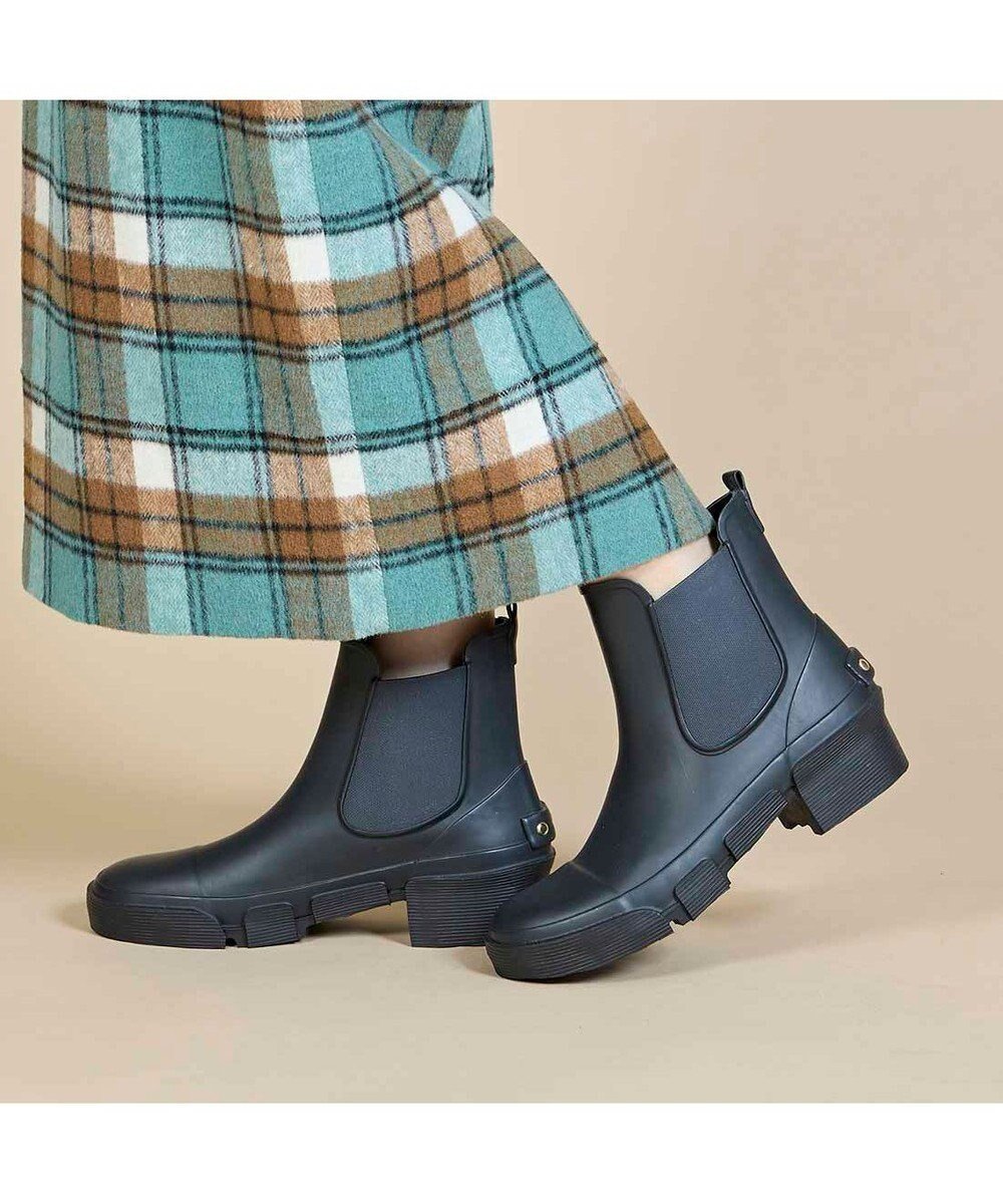 【モード エ ジャコモ/MODE ET JACOMO】のcarino 【レイン対応】サイドゴアレインブーツ インテリア・キッズ・メンズ・レディースファッション・服の通販 founy(ファニー) ファッション Fashion レディースファッション Fashion for Women クラシカル Classical, Vintage-Inspired クール Cool, Chic 軽量 Lightweight, Ultra Light シンプル Simple, Minimal スタイリッシュ Stylish, Fashionable トレンド Trend, Trending Now フェミニン Feminine, Girly プレート Plate, Dish レイン Rain, Rainproof おすすめ Recommended / Our Picks 日本製 Made In Japan エレガント 上品 Elegant ブラック|ID: prp329100004520858 ipo3291000000033661560