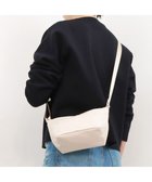 【アンビリオン/UNBILLION】のカシュカシュ cachecache / ソフトエナメル舟型ショルダー アイボリー|ID: prp329100004521175 ipo3291000000031975701