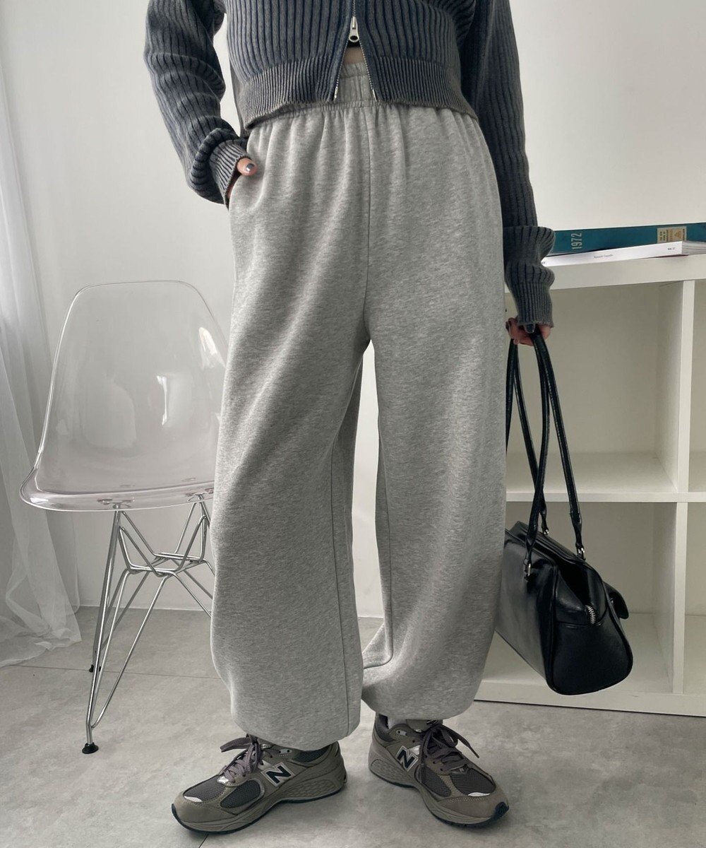 【ウィゴー/WEGO】の【あったか/ウエストゴム】裏起毛スウェットジョガーパンツ インテリア・キッズ・メンズ・レディースファッション・服の通販 founy(ファニー) 　ファッション　Fashion　レディースファッション　WOMEN　パンツ　Pants　ショート　Short　スマホ　Smartphone　冬　Winter　定番　Standard　春　Spring　秋　Autumn/Fall　A/W・秋冬　Aw・Autumn/Winter・Fw・Fall-Winter　杢グレー|ID: prp329100004521498 ipo3291000000032288245