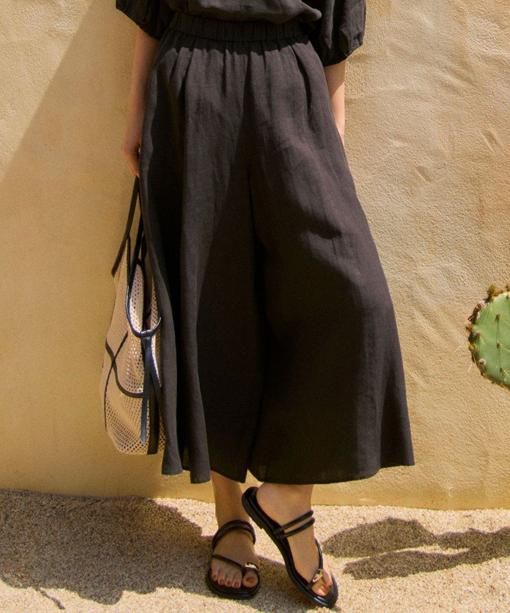 【23区/NIJYUSANKU】の【洗える】LIBECOリネン ガウチョ パンツ インテリア・キッズ・メンズ・レディースファッション・服の通販 founy(ファニー) 　ファッション　Fashion　レディースファッション　Fashion for Women　パンツ　Pants & Trousers　春　Spring　洗える　Machine Washable　ガウチョ　Gaucho　ガウチョパンツ　Gaucho Pants, Culottes　ギャザー　Gathered, Ruffled　トレンド　Trend, Trending Now　リネン　Linen, Linen Fabric　S/S・春夏　SS, Spring/Summer, Warm Season　夏　Summer　エレガント 上品　Elegant　2025年　2025　2025春夏・S/S　Spring/Summer 2025 SS25　ダークブラウン系|ID: prp329100004521657 ipo3291000000036260520