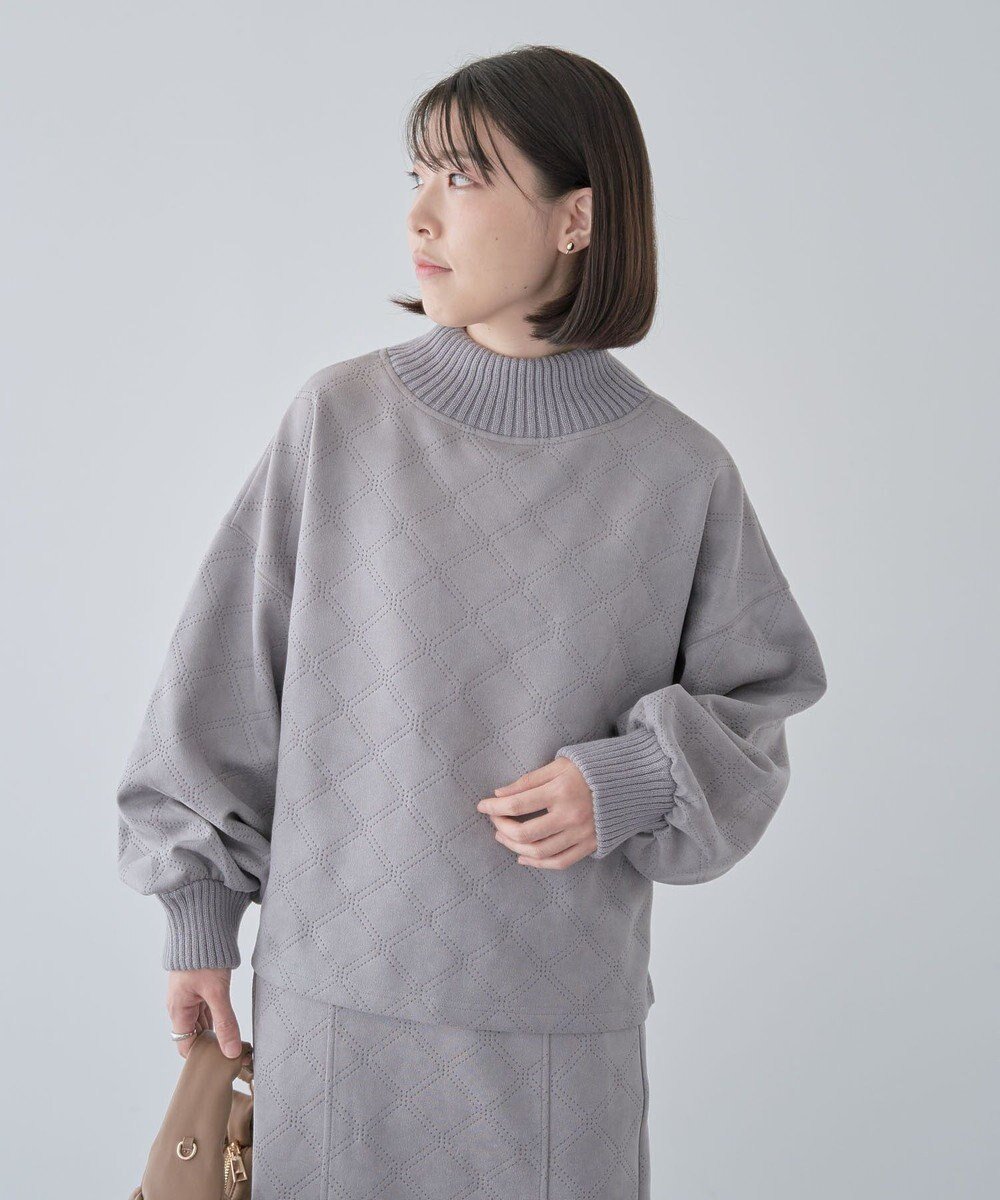 【グリーンパークス/Green Parks】の・ELENCARE DUE エンボスプルオーバー インテリア・キッズ・メンズ・レディースファッション・服の通販 founy(ファニー) 　ファッション　Fashion　レディースファッション　WOMEN　トップス・カットソー　Tops/Tshirt　シャツ/ブラウス　Shirts/Blouses　ロング / Tシャツ　T-Shirts　プルオーバー　Pullover　カットソー　Cut and Sewn　おすすめ　Recommend　カットソー　Cut And Sew　チェック　Check　ポケット　Pocket　A/W・秋冬　Aw・Autumn/Winter・Fw・Fall-Winter　Light Gray|ID: prp329100004521922 ipo3291000000031983223