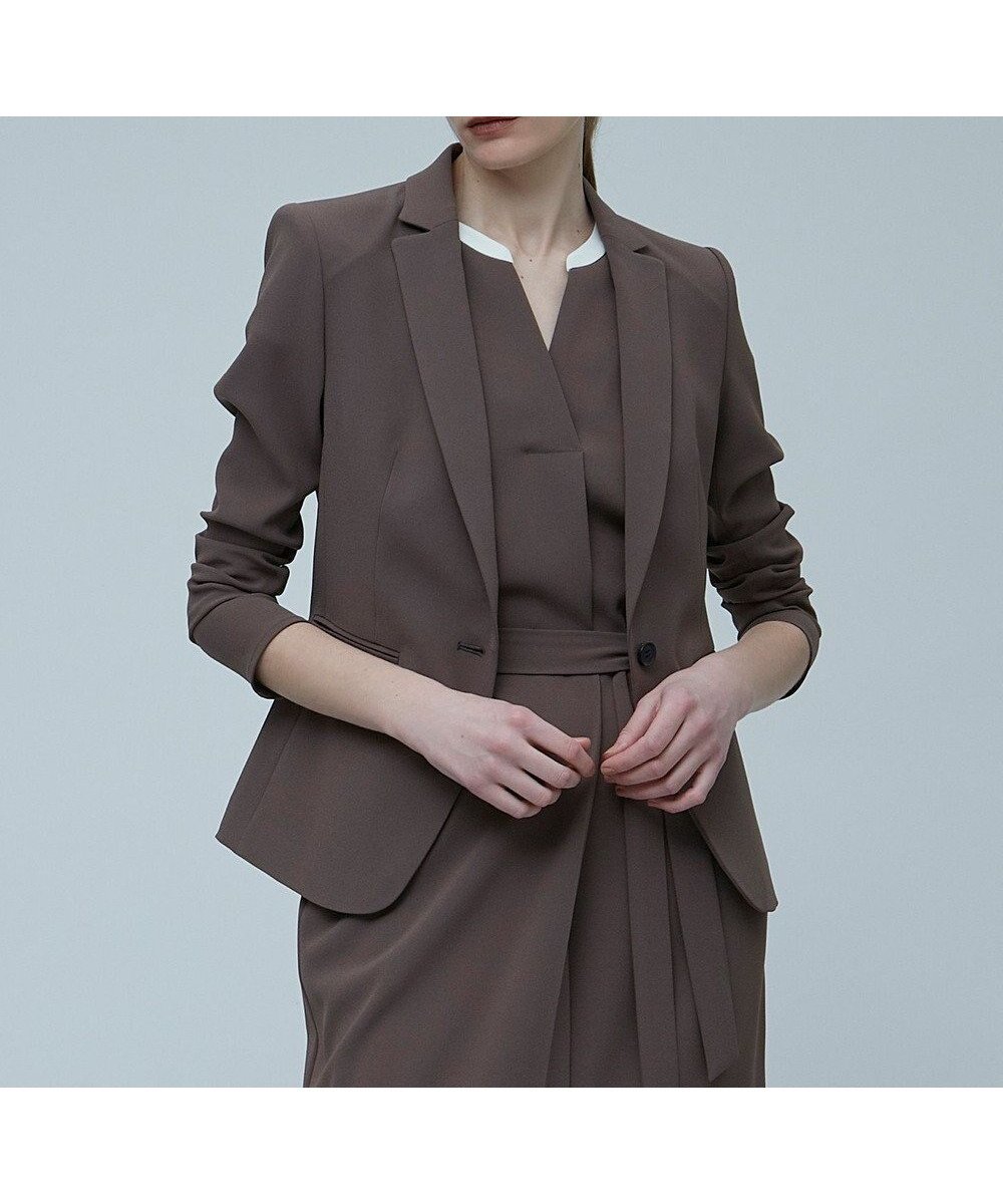 【ベイジ,/BEIGE,】の【洗える】CINDY / テーラードジャケット インテリア・キッズ・メンズ・レディースファッション・服の通販 founy(ファニー) 　ファッション　Fashion　レディースファッション　Fashion for Women　アウター　Coat / Outerwear Collection　レディースジャケット・軽アウター　Jackets　テーラードジャケット / 通勤・きれいめスタイル　Tailored Jackets & Blazers　ウォッシャブル　Machine Washable　オケージョン　Occasion Wear　洗える　Machine Washable　サテン　Satin, Glossy Fabric　ジャケット　Jacket, Outerwear　スタイリッシュ　Stylish, Fashionable　ストレッチ　Stretch, Stretchy Fabric　スーツ　Suit, Formalwear　トリミング　Trimming, Decorative Edge　ボトム　Bottoms, Lower Wear　A/W・秋冬　Autumn/Winter　S/S・春夏　SS, Spring/Summer, Warm Season　おすすめ　Recommended / Our Picks　夏　Summer　ビジネス 仕事 通勤　Business / Work / Commuting　Mocha|ID: prp329100004522327 ipo3291000000033688705